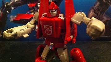 Video Review of the Transformers Generations Combiner Wars Powerglide