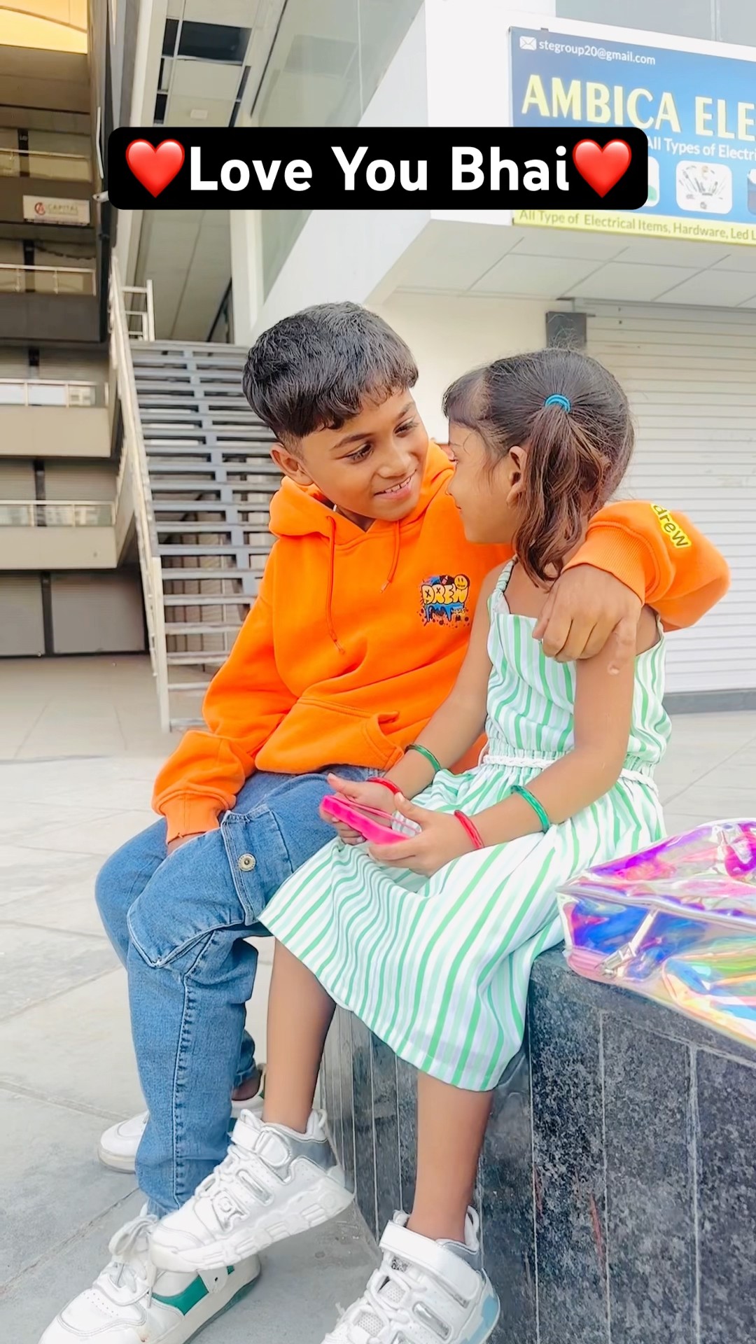 Ye Dekho ?| Sister Love ❤️| Tappu Parmar  #tappuparmar #trending #sister #love