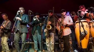 Video thumbnail of "Looking For A Good Time by Southside Johnny & The Asbury Jukes"