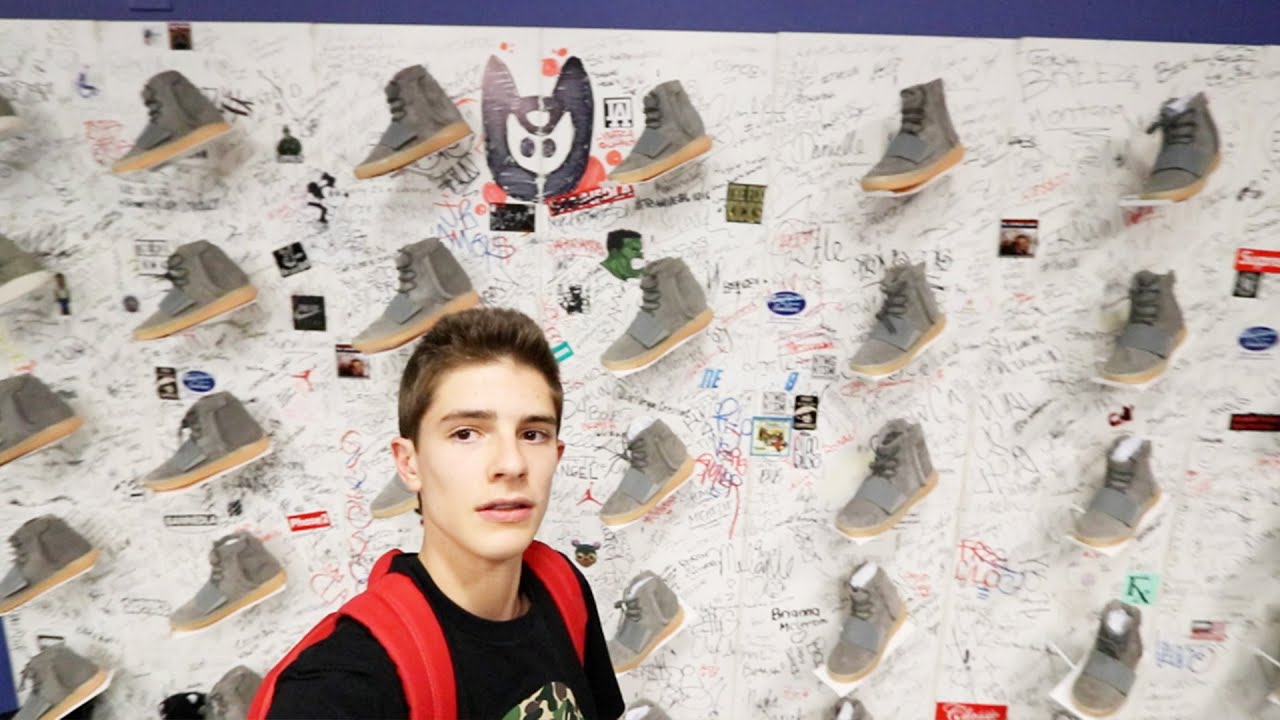 THE BEST SNEAKER STORE IN THE WORLD!!! YouTube