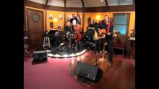 Los Escarabajos & Javier Gurruchaga: Ob-La-Di, Ob-La-Da (live tv) [2004]
