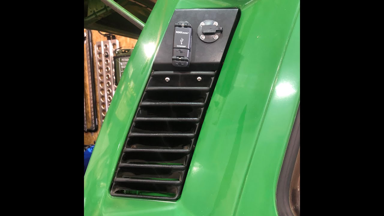 VW T25 T3 Vanagon Engine Vent Charge Point Covers - YouTube