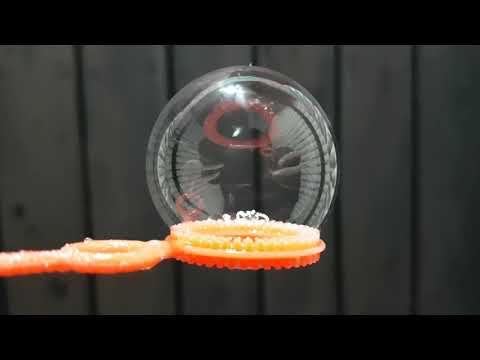 Video: Hur Man Fryser En Såpbubbla