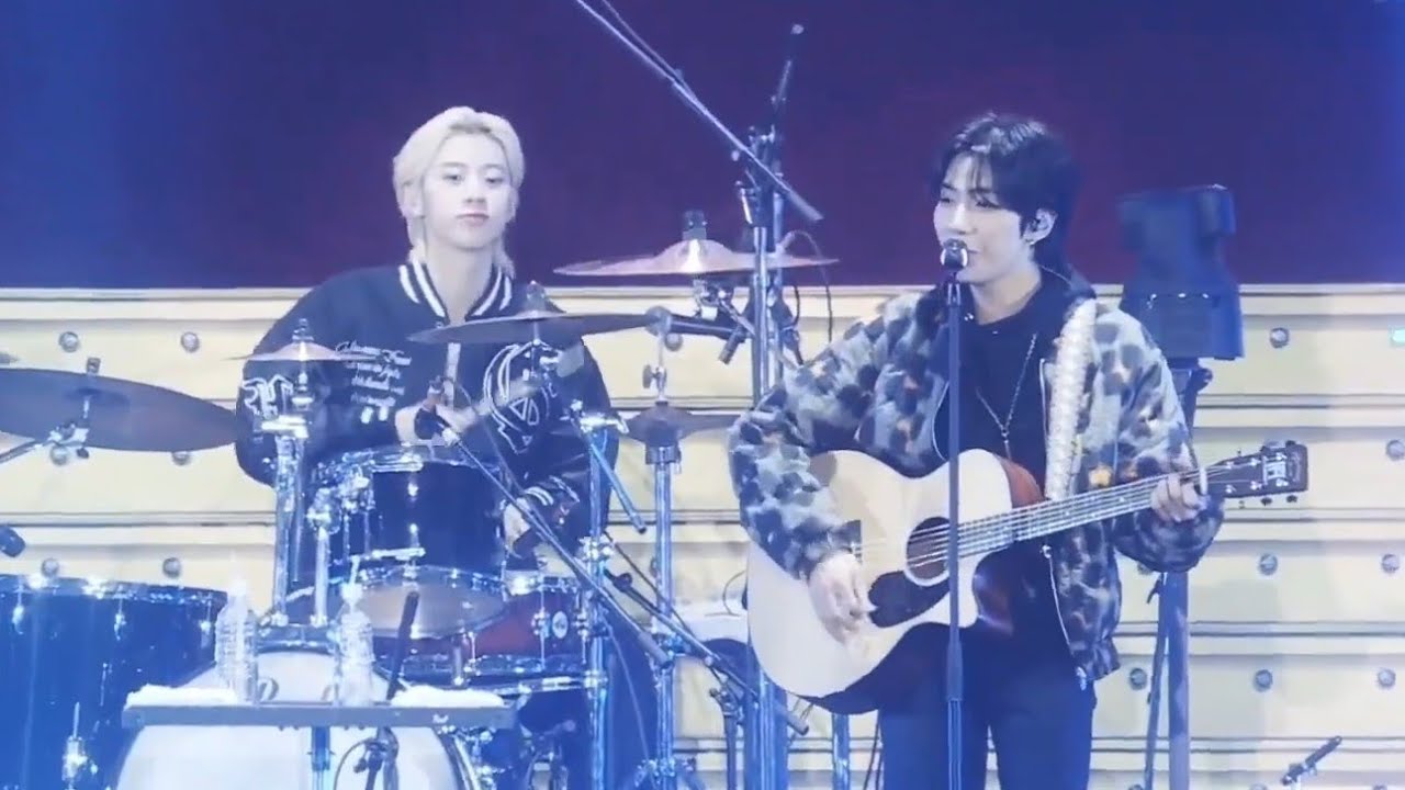 Hi-Fi Un!corn - Intro + Over the Rainbow JP Ver. | 2023 FNC