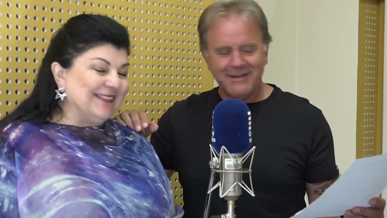 Jana Chládková & Jakub Smolík / Valčík pro lásku ( KLIP )