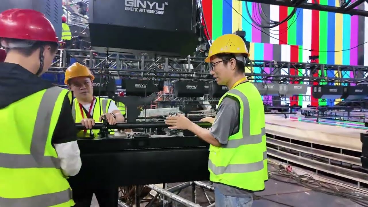 DMX Kinetic Led Stage Light-50KG Loading 9M Lifting for World Robotics Skills Competition