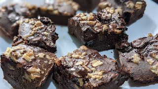 Ragi brownie/Eggless/No Oven/Chocolate brownie/No sugar/नाचणी ची चॉक्लेट ब्राउनी/गुळ वापरुन केलेली