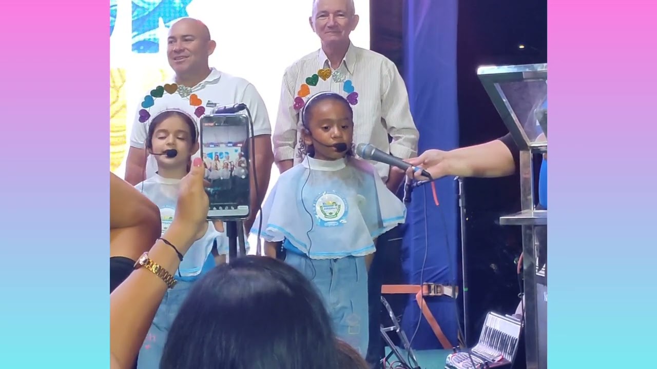 INAUGURAÇÃO DA ESCOLA CERU.  CORAL 🎶🎵