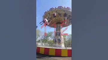В парке Оренбурга рухнула карусель