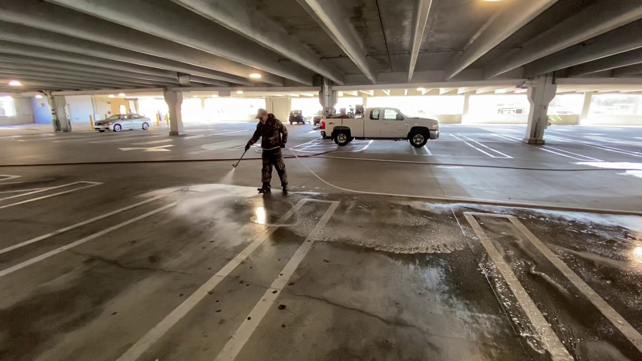 Laying a degreaser to emulsify, neutralize and remove heavy 19 year old oil stains. YouTube