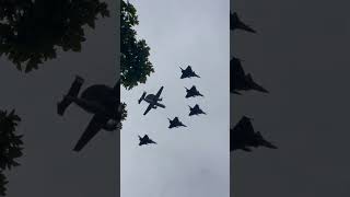 5 Rafale Marine + E2c Hawkeye Défilé 14 Juillet #rafale#14juillet#defilé