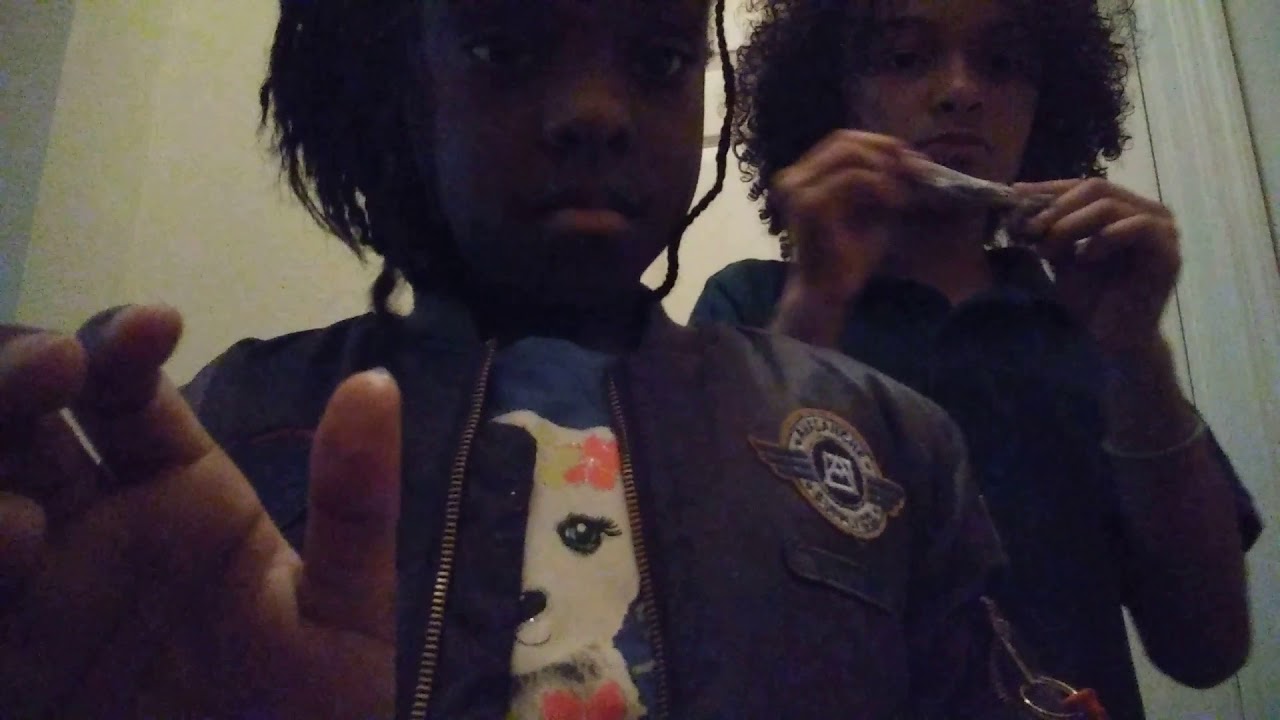  Ruzani  and semaj play whith slime YouTube