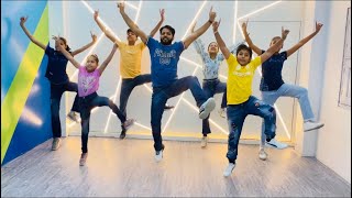 Born To Shine Bhangra | Diljit dosanjh | Pelican Dance Academy Resimi