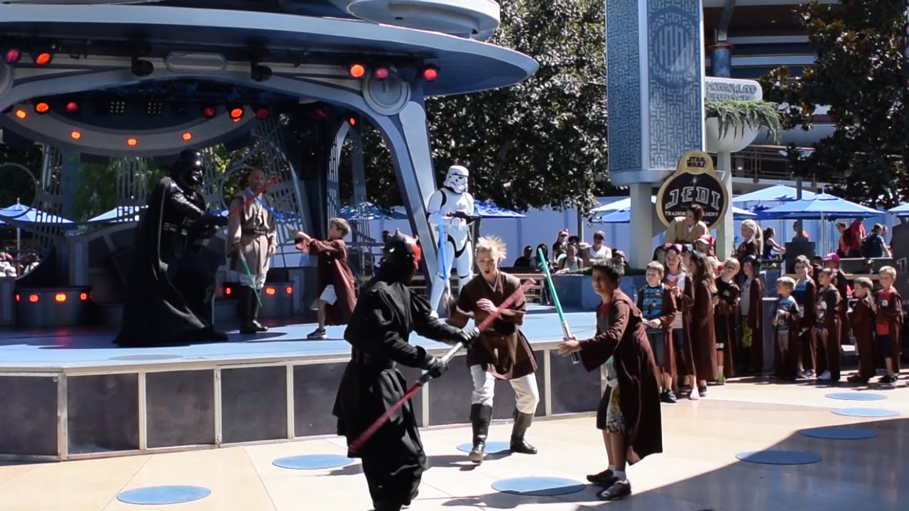 Padawans Fight Vader & Darth Maul at the Jedi Training Academy, Disneyland Park, Disneyland Resort