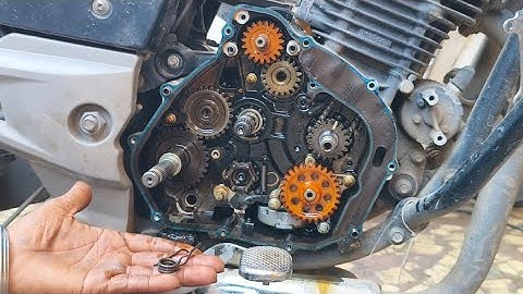 Bajaj pulsar 150 gear⚙️ shaft fitting , Bajaj pulsar scissor gear kaise set kre @akashbikedoctor