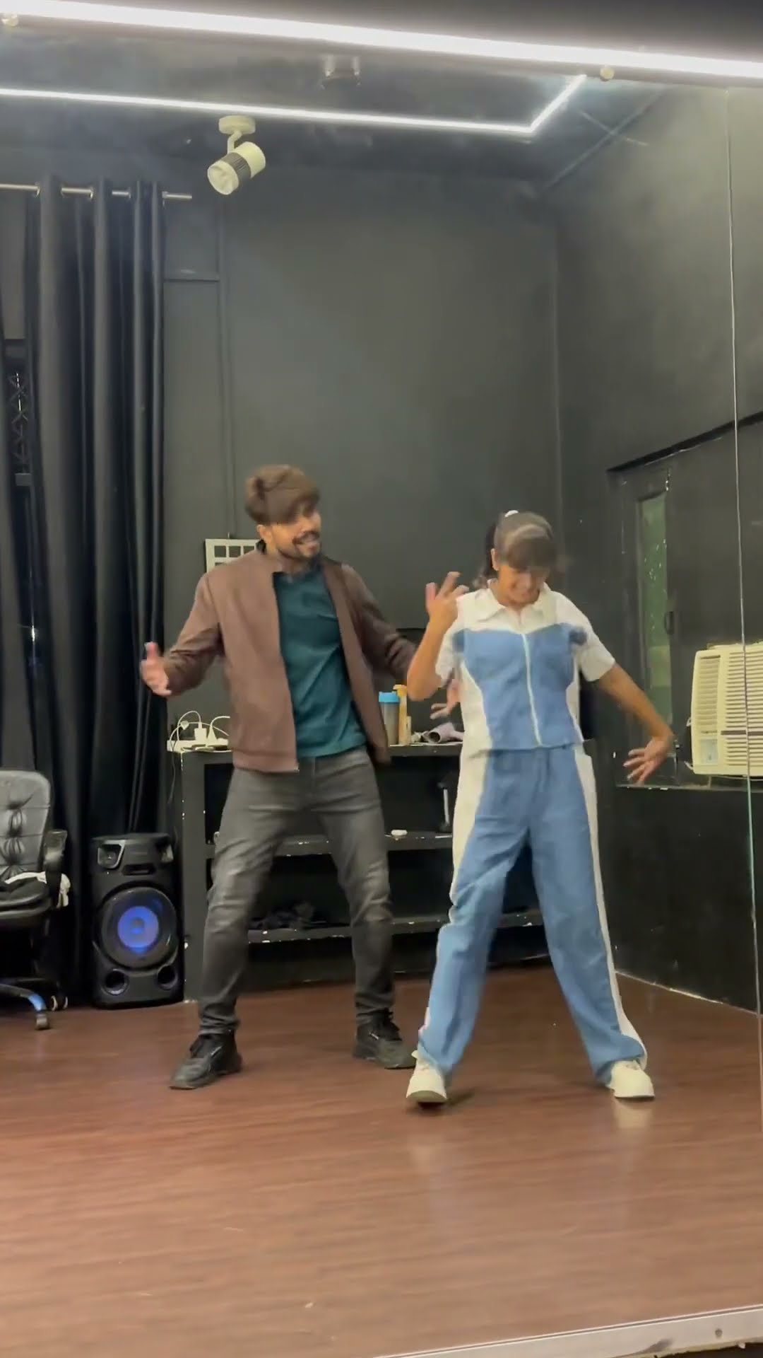 Kaisa lga ❤️? #newsong #song #comment #dance #dancelike #subscribe #viralgirl