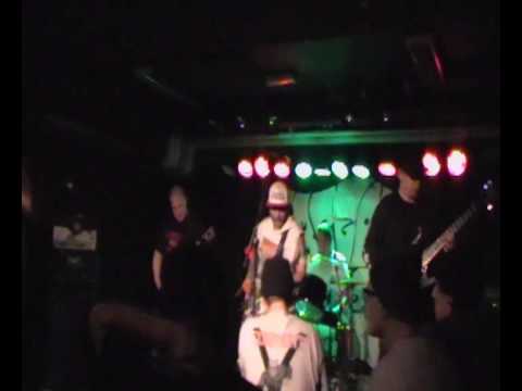 ST.HOOD Can't Rise Above live @ DEADFEST 2010.mpg camera iphone 8 plus apk