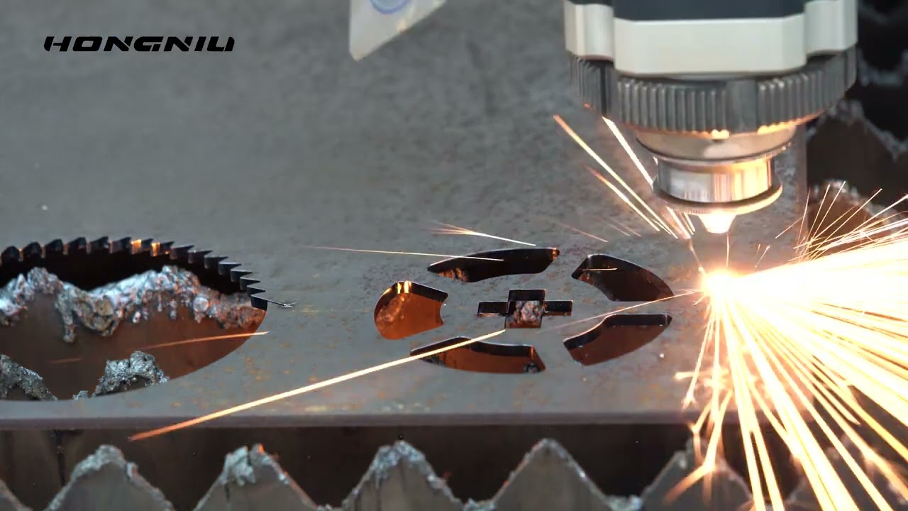 Лазерный резак для металла мощностью 1,5 кВт/1500 Вт для резки углеродистой стали толщиной 4 мм