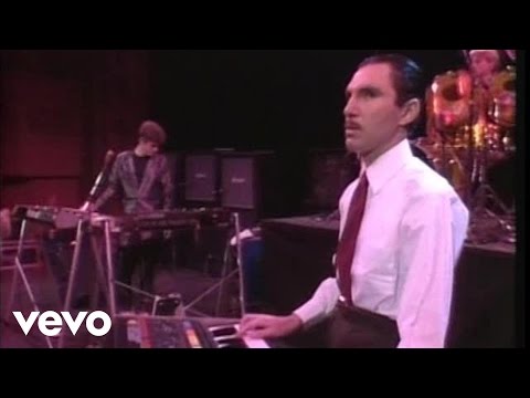 Sparks - I Wish I Looked A Little Better (Live)