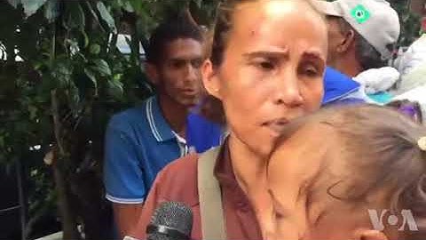 Venezuela: Discapacitados hacen largas filas por alimentos