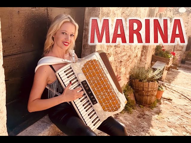 MARINA ( FOX ) - Cover Noemi Gigante Fisarmonica class=