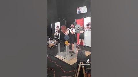 World Record strict curl @165lb weight class