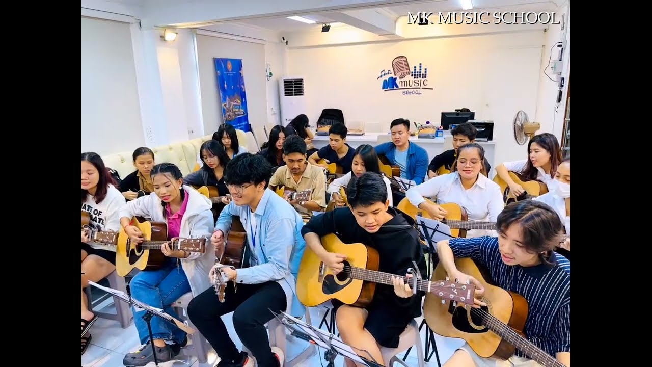 ဖြေသိမ့်လိုက် | Guitar Cover by MK Music School Students
