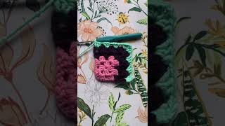 Mitered Granny Square 🧶#crochet #grannysquare #grannysquares