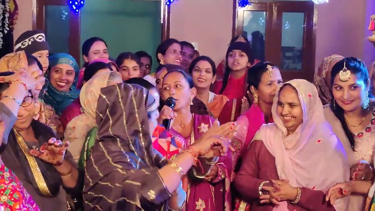 Punjabi Boliya ਨਾਨਕੇ V/s ਦਾਦਕੇ | ਇਹੋ ਜਿਹੀਆਂ ਬੋਲੀਆਂ ਨਹੀਂ ਸੁਣੀਆ ਹੋਣੀਆ। 2022