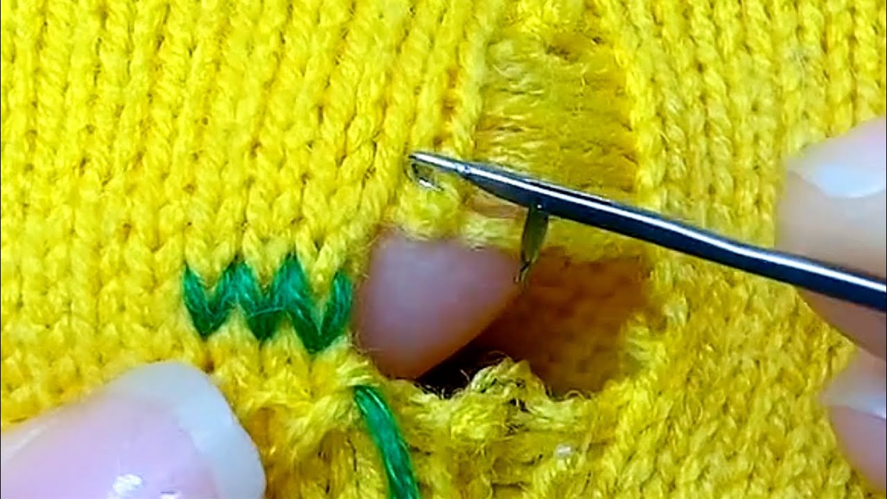 How to Perfectly Repair Tears in a Knitted Sweater at Home Without ...