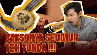 Makan Bakso Yang Seumuran Teh Yunda
