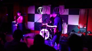 Video thumbnail of "MESSER CHUPS - The prowler (Valencia, 21/09/14)"