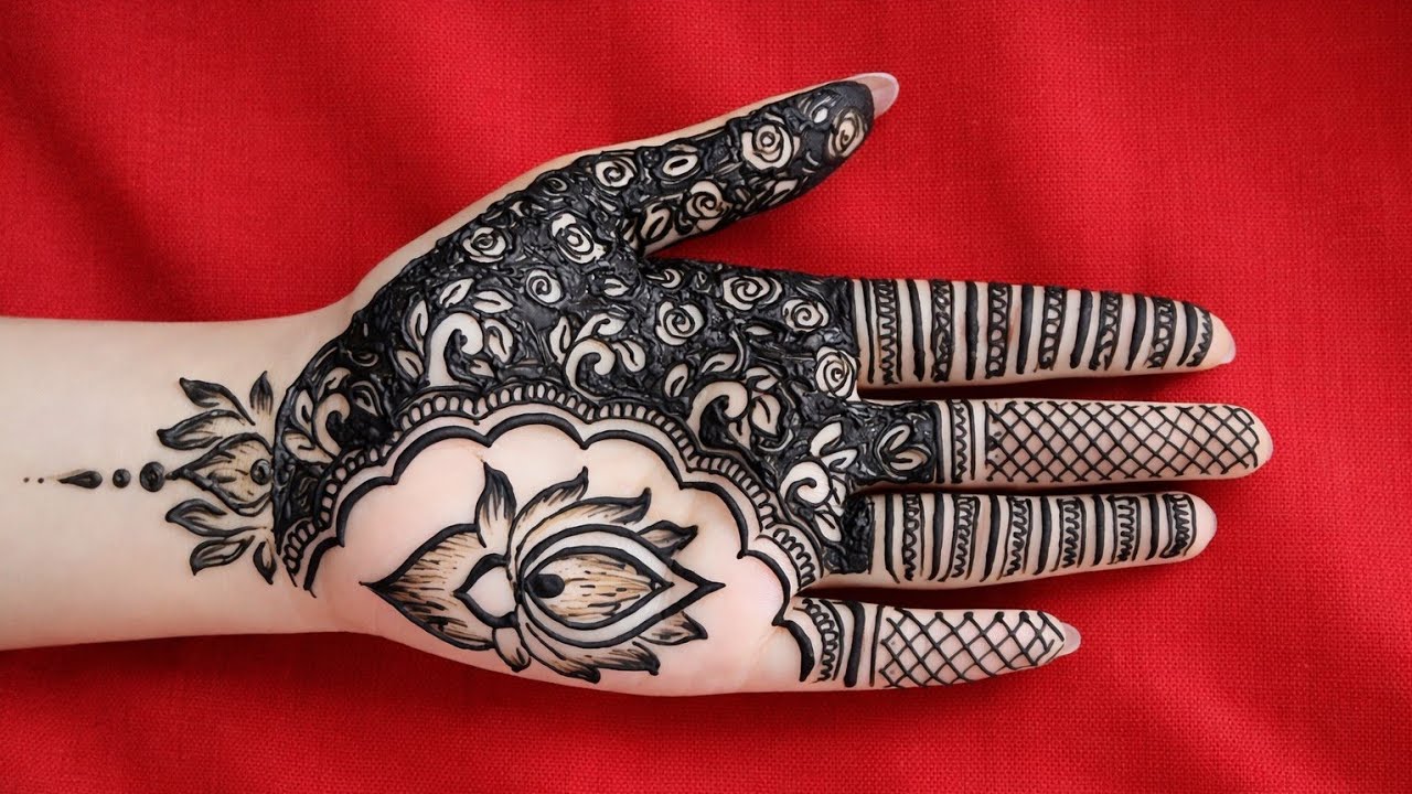 Flower mehndi design 