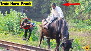 Viral Train  Horn  Prank 2022 !! Update Of Train  Horn Prank Reaction On Public | Horn Prank Videos