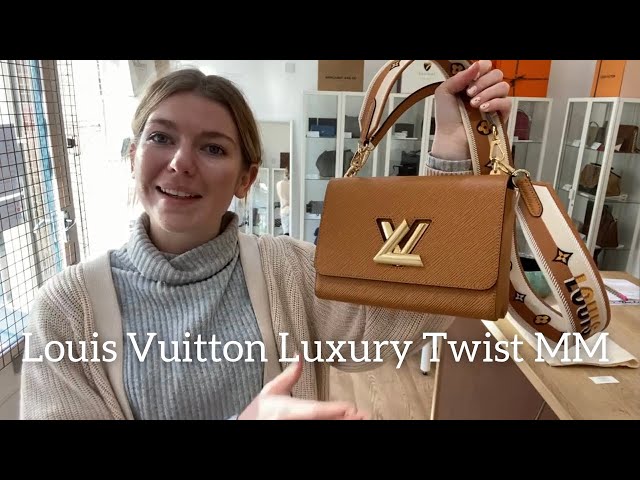 Louis Vuitton Twist mm, Black, One Size
