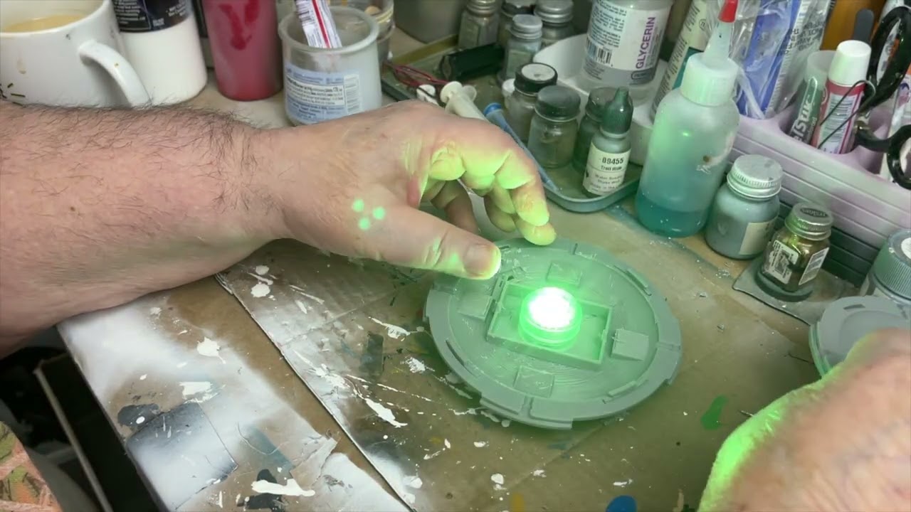 How to make a easy light 3d UFO - YouTube