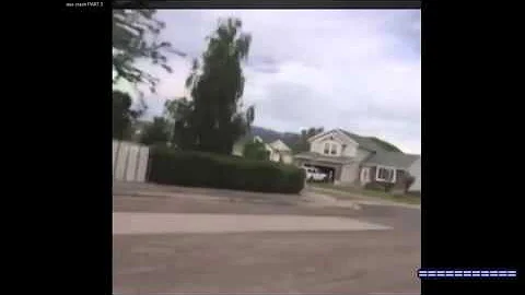 Syracuse Car fleeing from police goes through park...