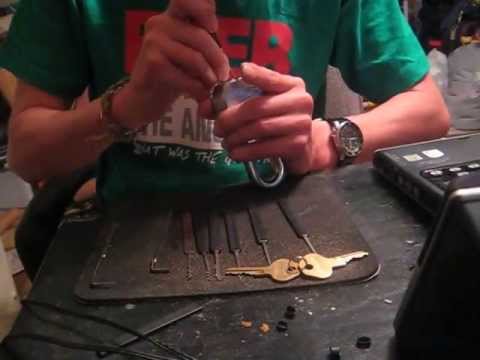 Master Lock No. 930 Padlock  SPPed Picked Open