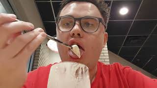 Chill Will Eats: Johnny Rockets Mug Root Beer Float