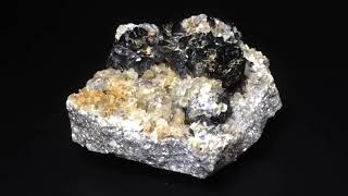Vidéo: Cassitérite, Aigue marine, Muscovite, Chine, 416 g