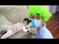 الطبيب يعالج ليلى تعبانه الطبيب يعالج ليلى تعبانه