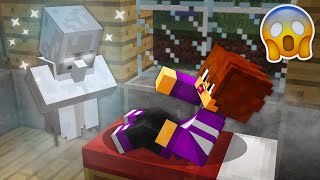 ЖИТЕЛЬ СТАЛ ПРИЗРАКОМ И НАПУГАЛ МЕНЯ В МАЙНКРАФТ 100% троллинг ловушка minecraft