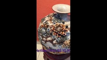 Bình hút tài lộc mã đáo thành công men rạn cổ đắp nổi