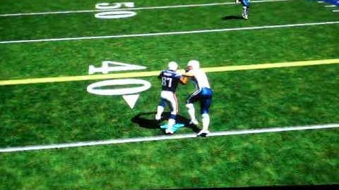 NFL 2k5:  Where player attributes = onfield performance