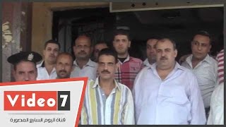 بالفيديو .. أمناء شرطة قسم إمبابة يتجمهرون بسبب اعتداء متهمين على زميلهم
