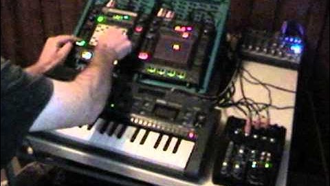 EDM Live Jam Kaossilator Pro, microSAMPLER, & Kaoss Pad Performance 2013/11/27