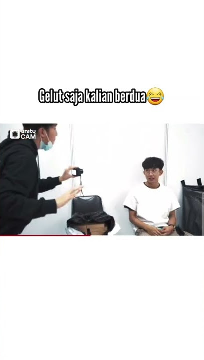 Ketika Fiki mau ngalahin Zweitson jadi kang photographers di dorm UN1TY