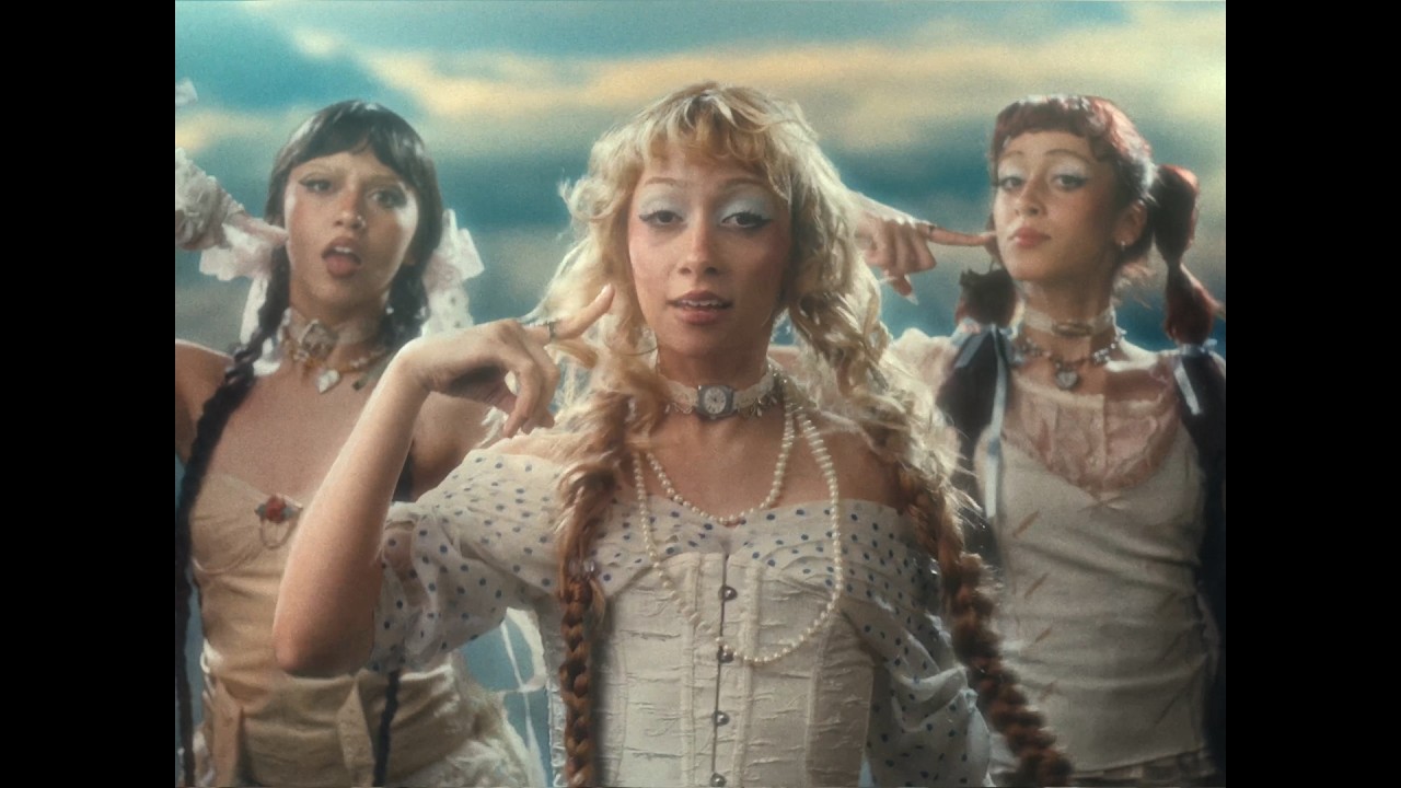 MARIASSS - IMAGINÁRIO (Official Music Video)