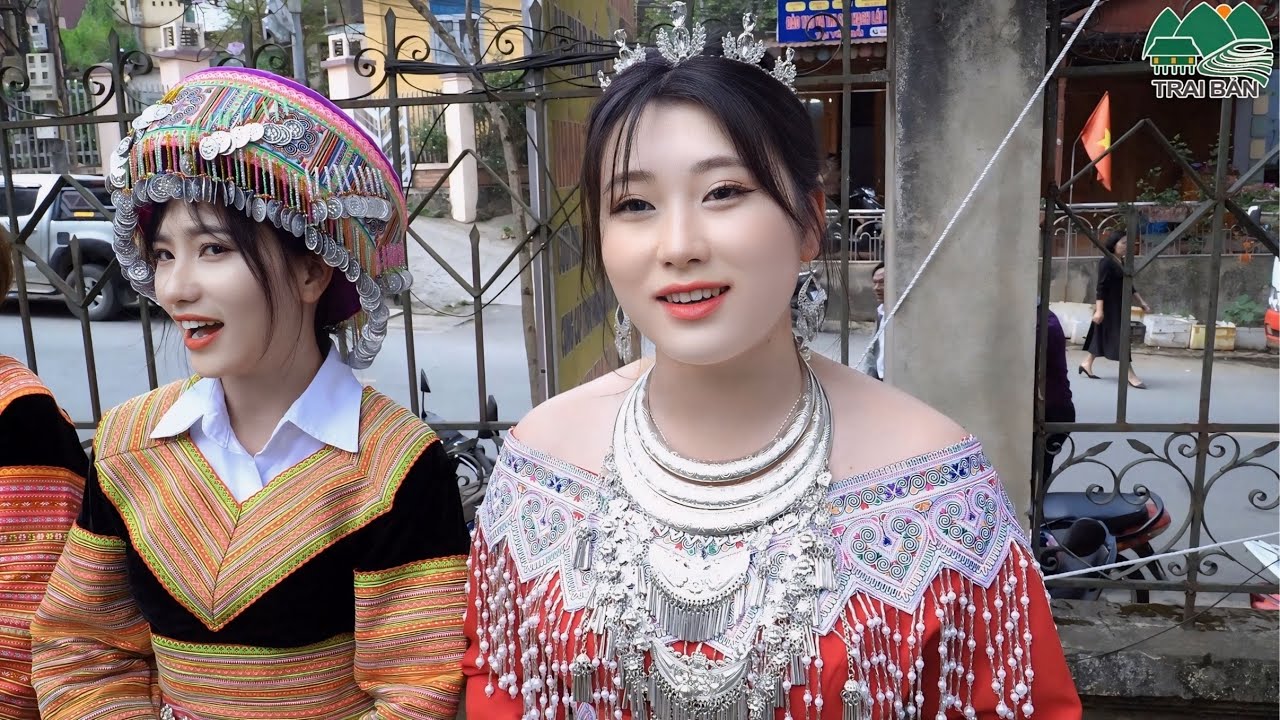 ОГРОМНАЯ 200-ПОДНОТНАЯ СВАДЬБА В ХОНГЕ - АБСОЛЮТНО КРАСИВАЯ НЕВЕСТА