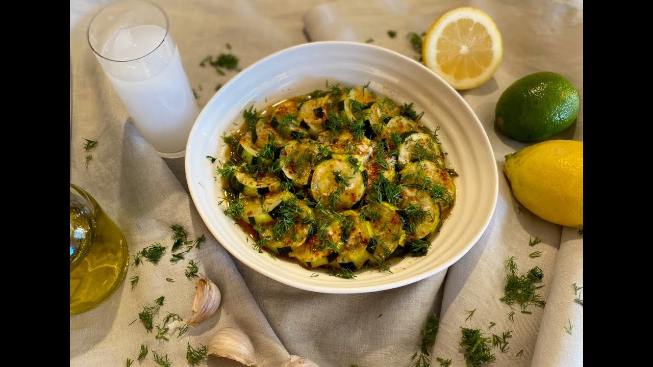 Firinda Eksili Kabak (zucchini in lemon, garlic sauce) - YouTube